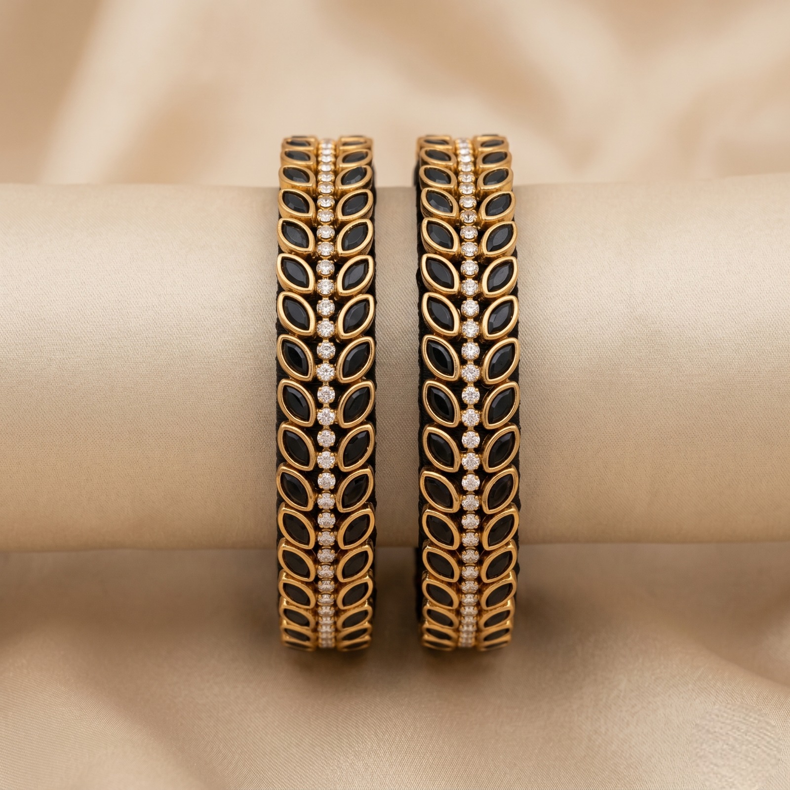 Midnight Kundan &amp; Gold Floral Bangle Set